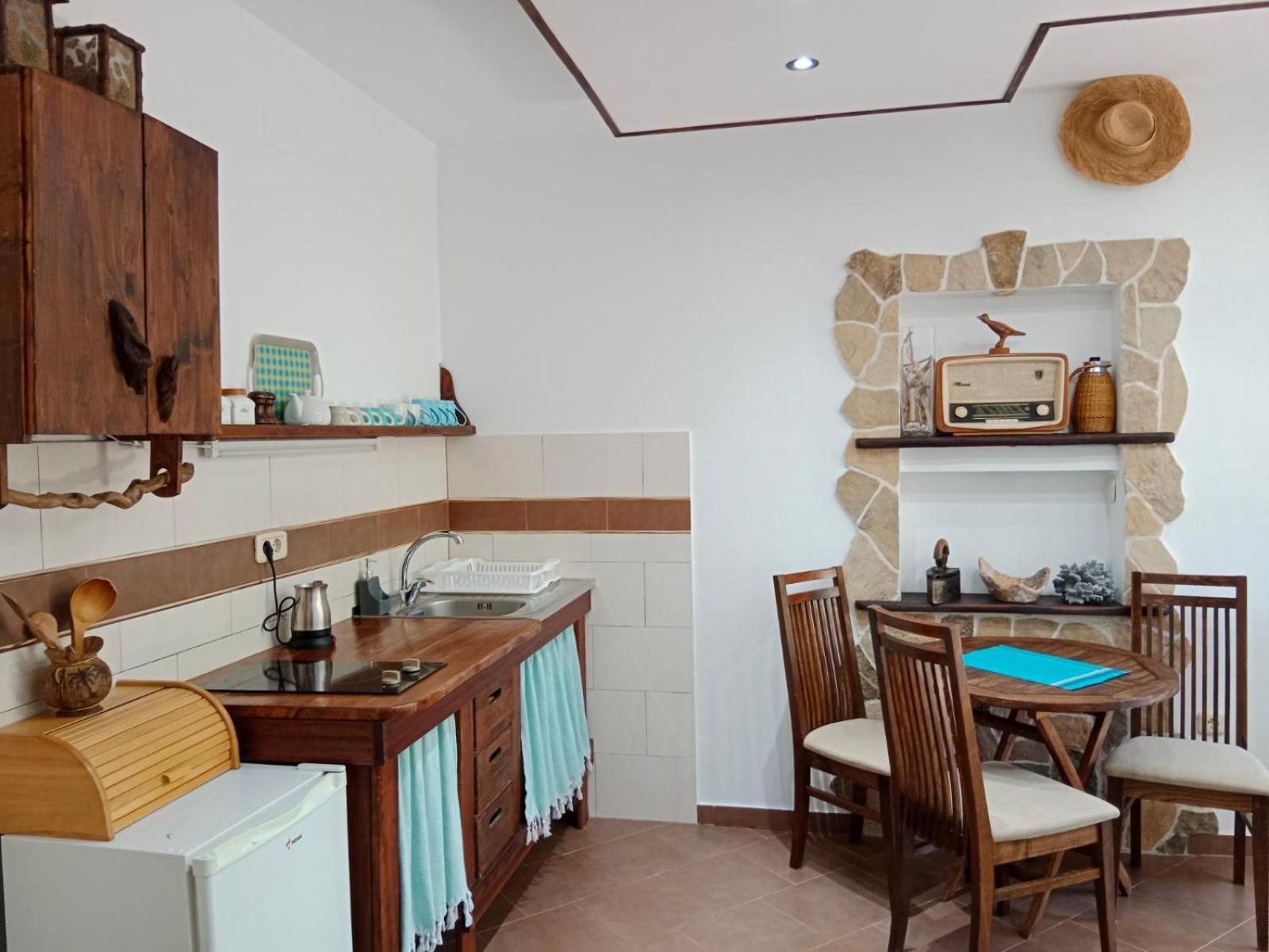 Mirta Apartments Family Farm بودفا المظهر الخارجي الصورة
